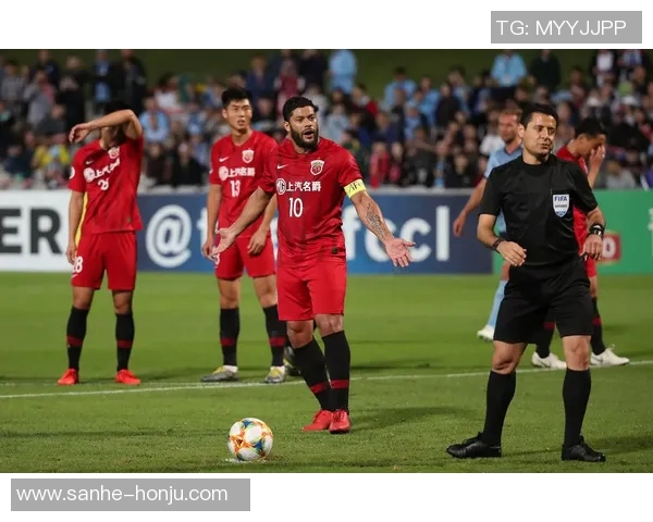 上海上港对阵悉尼精彩视频回顾与赛后分析全景呈现