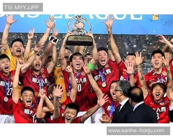 恒大与东方60的巅峰对决揭示了足球战术的魅力与团队协作的重要性 恒大与东方60的巅峰对决揭示了足球战术的魅力与团队协作的重要性