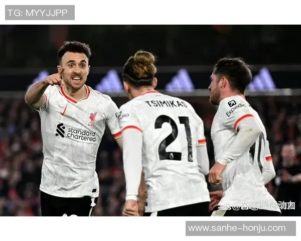 曼联与阿森纳激战正酣谁能在517的巅峰对决中笑到最后