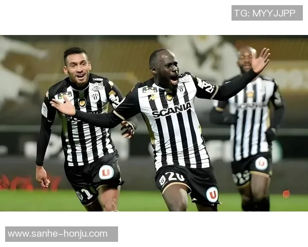 昂热与卡昂的法甲对决分析及赛季表现回顾