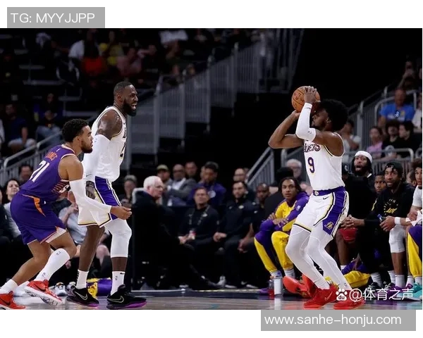 湖人对阵太阳精彩比分回顾及赛后分析全景呈现