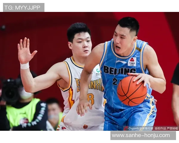 王哲林的篮球之路：从青涩少年到CBA巨星的成长历程与荣耀时刻