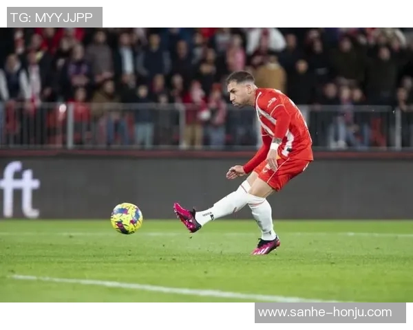 甘美奥与阿瓦伊的激烈对决揭示了足球战术的魅力与球队实力的较量 甘美奥与阿瓦伊的激烈对决揭示了足球战术的魅力与球队实力的较量